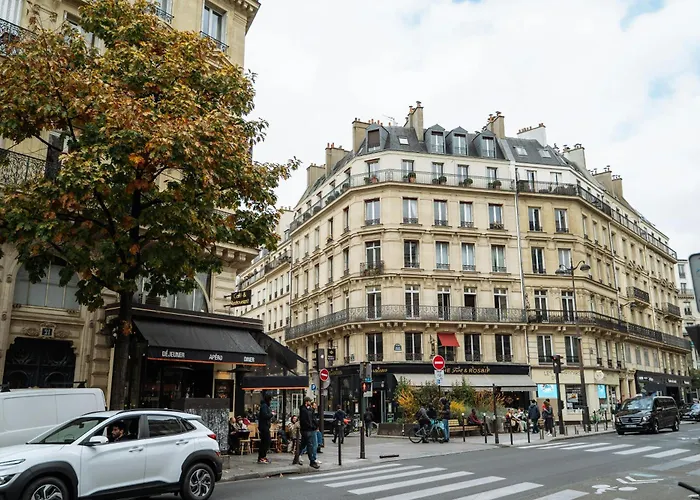 Latin Quarter - 1Br With Balcony - Cityapartmentstay