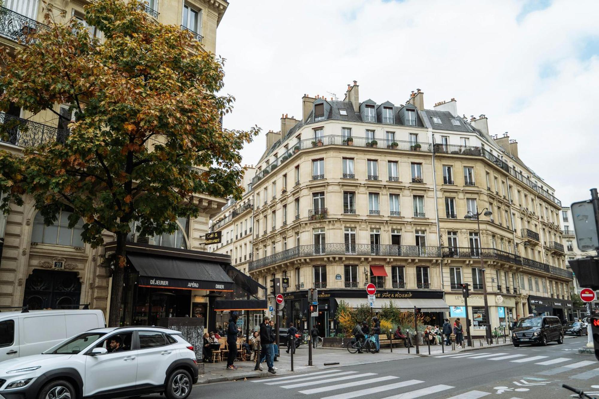 Latin Quarter - 1br With Balcony - Cityapartmentstay *